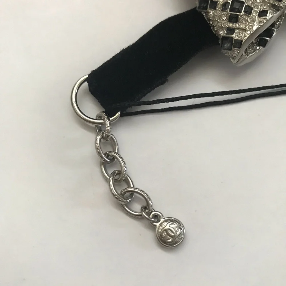 CHANEL new never